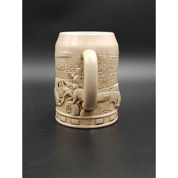 Vintage Rusty Wallace 3D Sculptured Beer Stein Mug Ceramic NASCAR 1995 Miller - Picture 7 of 10